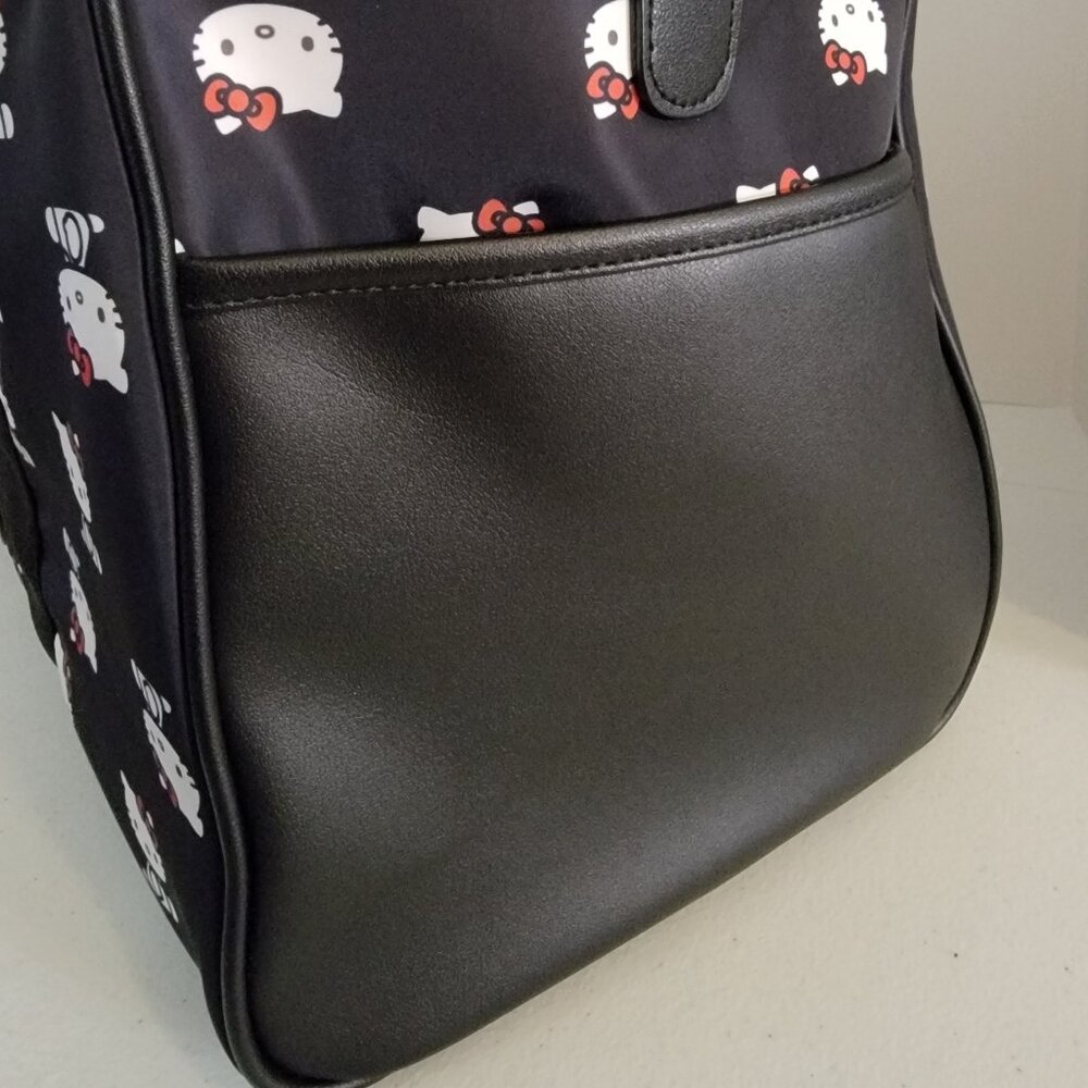 Hello Kitty Duffle Bag Sanrio Navy Weekender Travel Gym Overnight Bag New - Picture 5 of 10